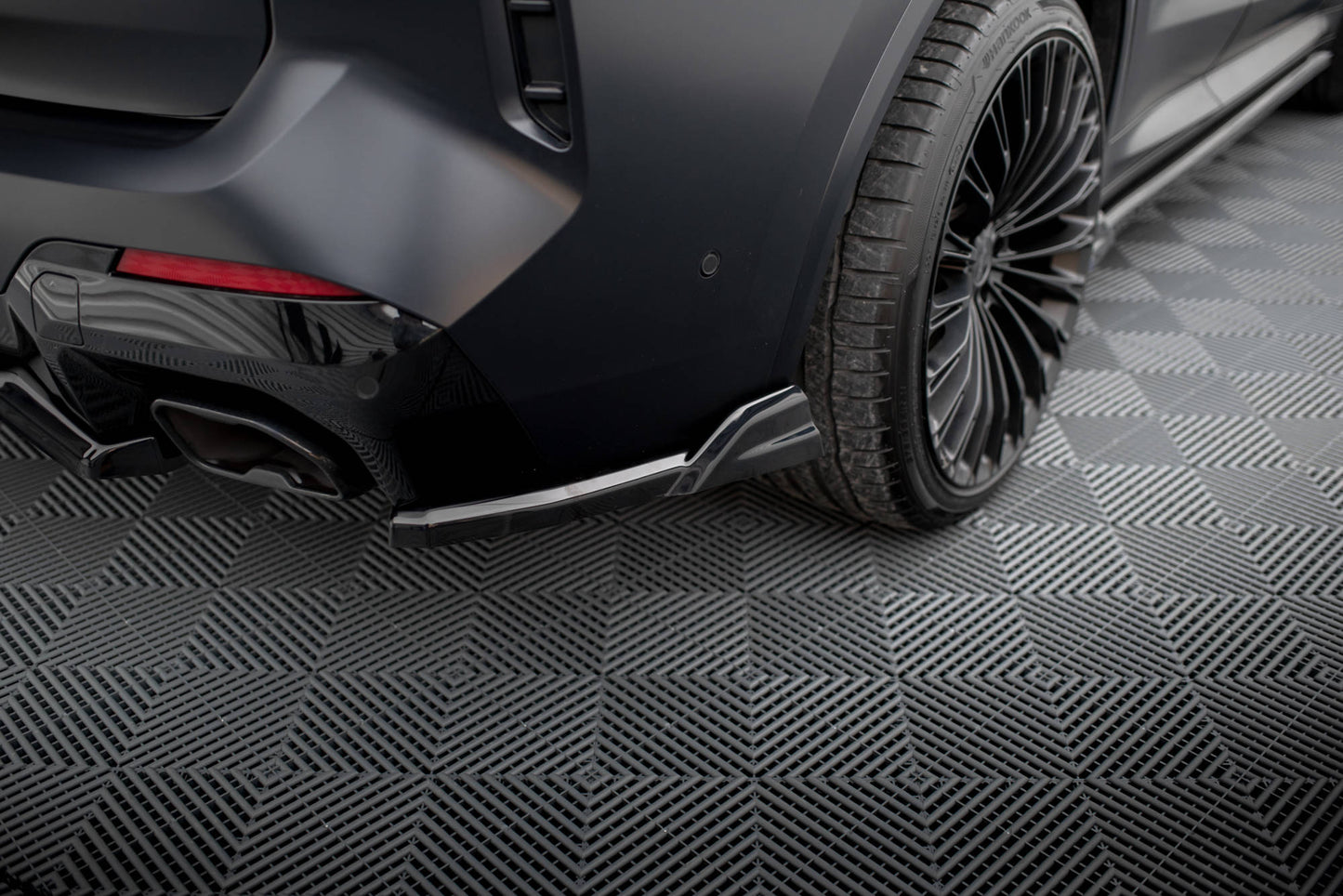 Maxton Heck Ansatz Flaps Diffusor für BMW X3 M-Paket G01 Facelift schwarz Hochglanz