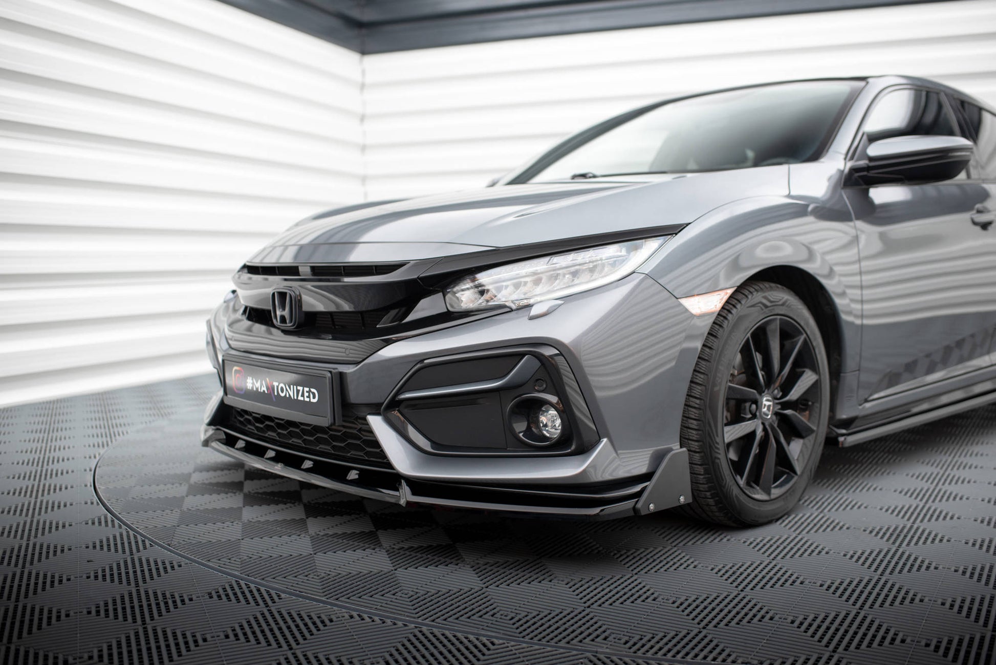 Maxton Front Ansatz +Flaps für Honda Civic Sport Mk 10
