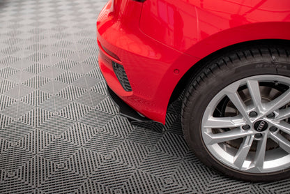 Maxton Hintere Seiten Flaps für Audi A3 Sportback 8Y schwarz Hochglanz