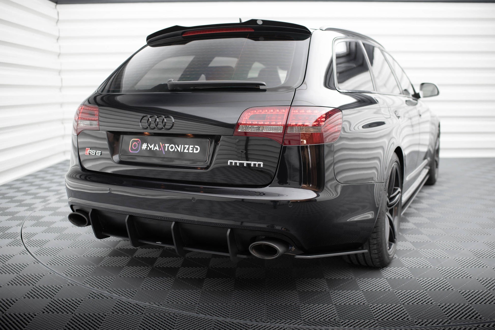 Maxton Street Pro Heckschürze für Audi RS6 Avant C6