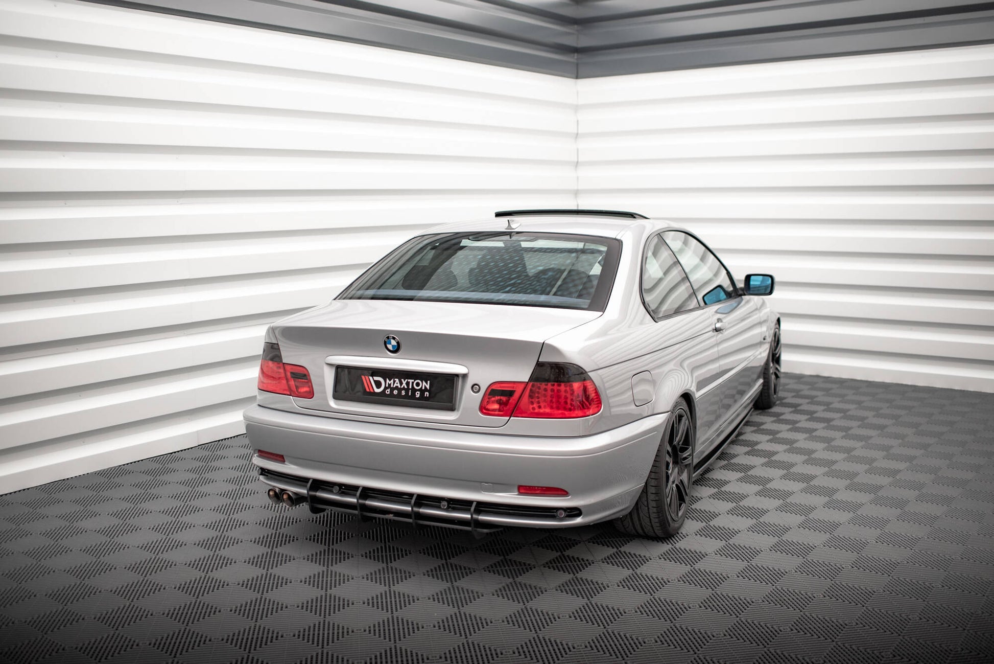 Maxton Street Pro Heckschürze für BMW 3er Coupe E46