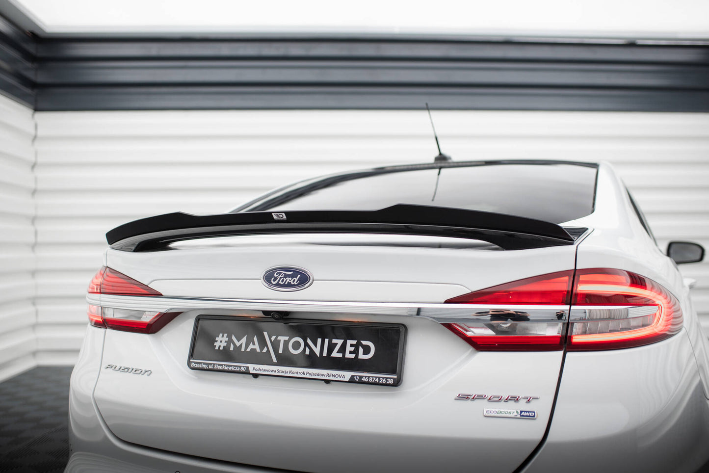 Maxton Spoiler CAP für Ford Mondeo Sport Mk5 Facelift / Fusion Sport Mk2 Facelift schwarz Hochglanz