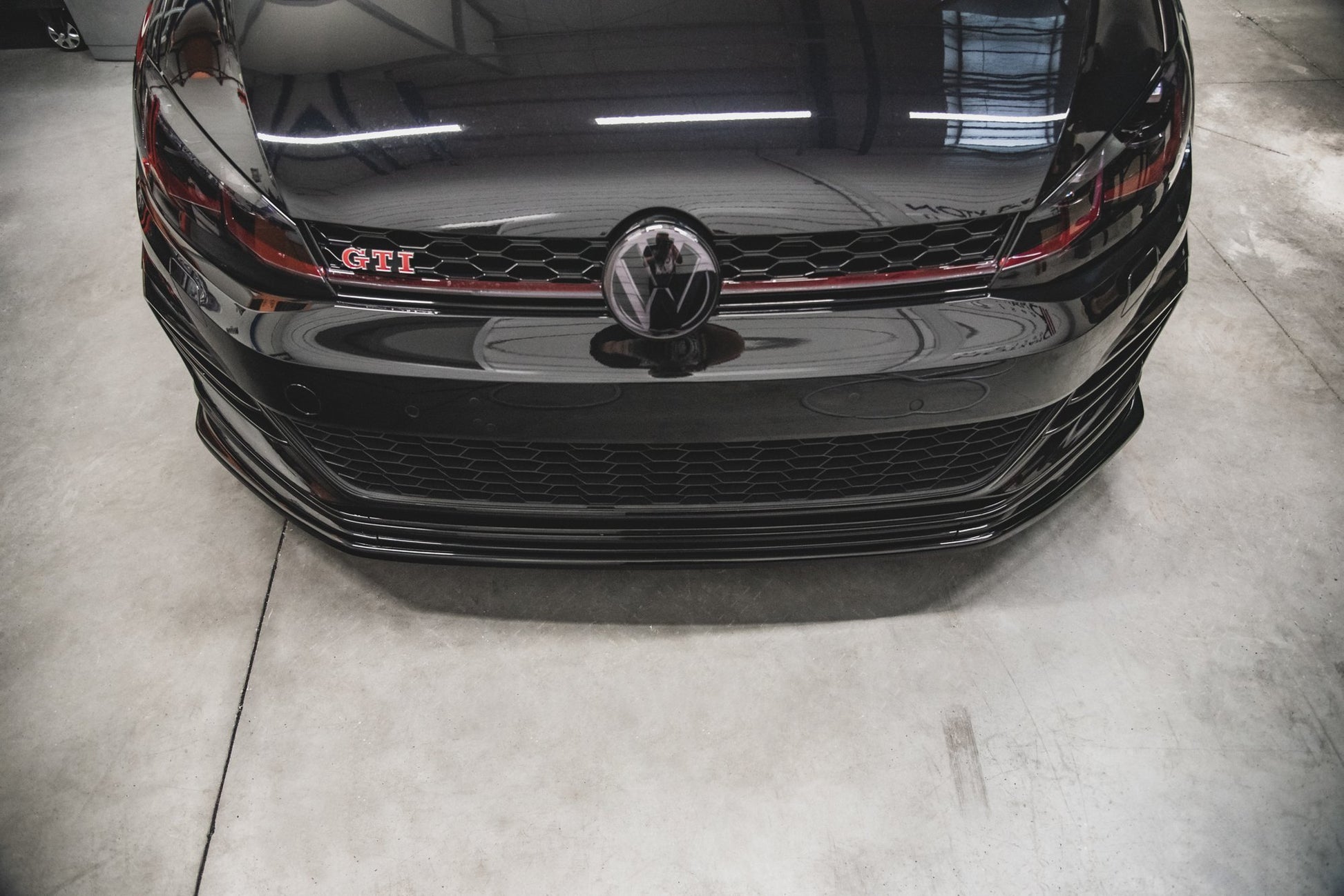 Maxton Front Ansatz für VW Golf 7 GTI TCR