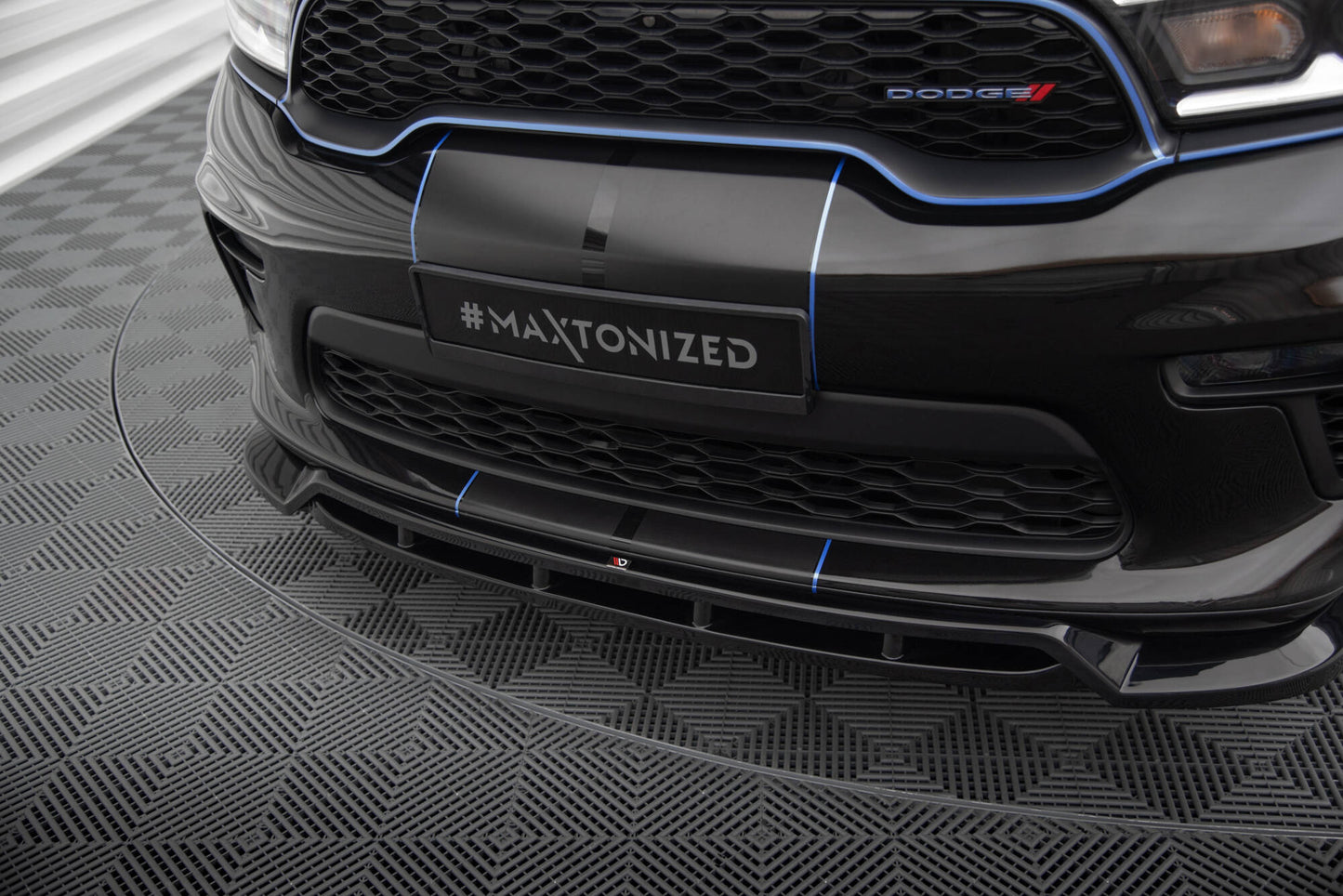 Maxton Front Ansatz für Dodge Durango Mk3 Facelift schwarz Hochglanz