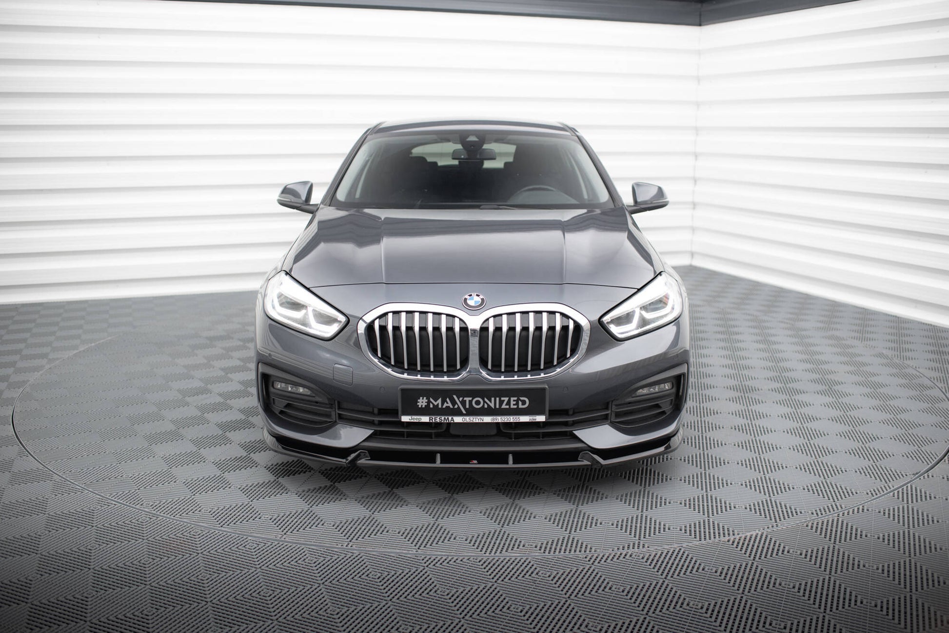 Maxton Front Ansatz V.1 für BMW 1er F40 schwarz Hochglanz
