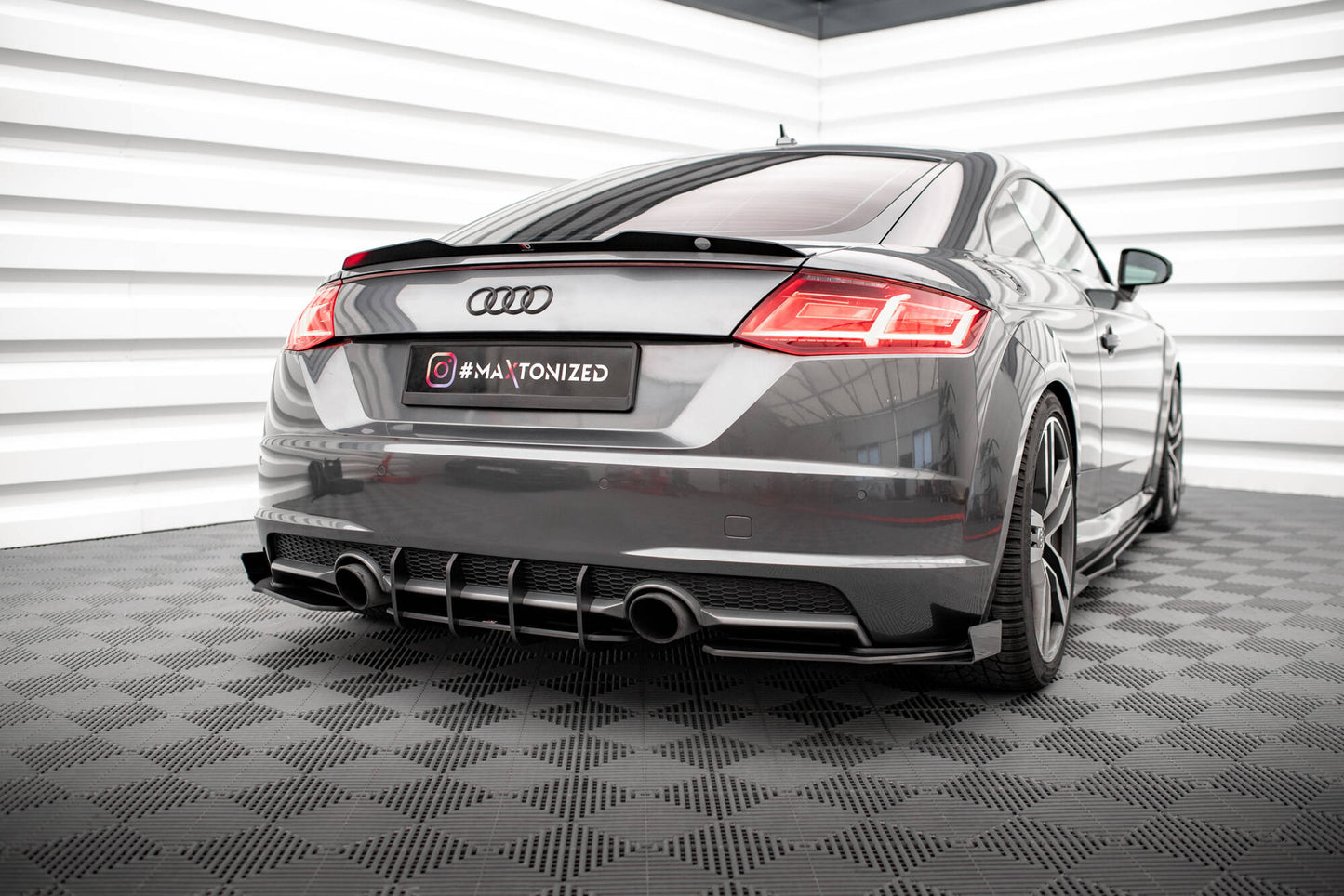 Maxton Street Pro Heckschürze für Audi TT S-Line 8S