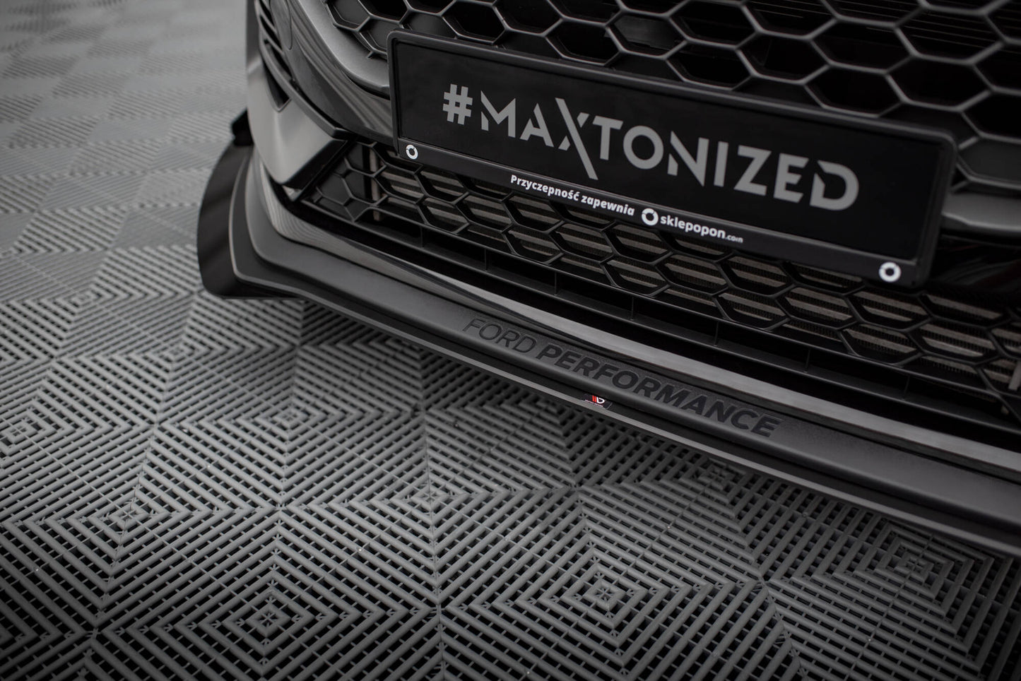 Maxton Street Pro Front Ansatz für +Flaps für + Flaps Ford Fiesta ST Mk8 Facelift schwarz Hochglanz