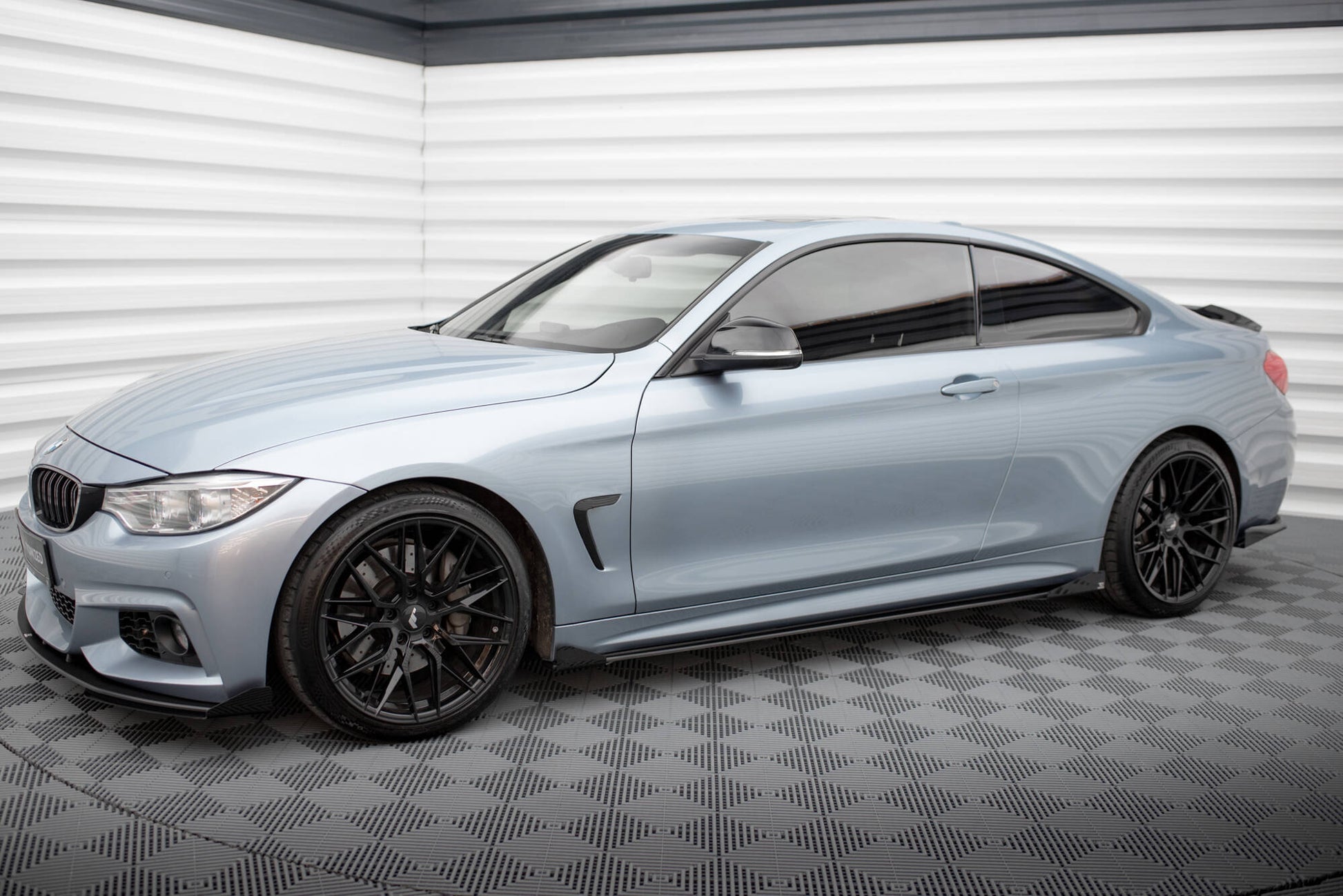 Maxton Street Pro Seitenschweller Ansatz für + Flaps BMW 4er Coupe / Gran Coupe / Cabrio M-Paket F32 / F36 / F33  schwarz ...