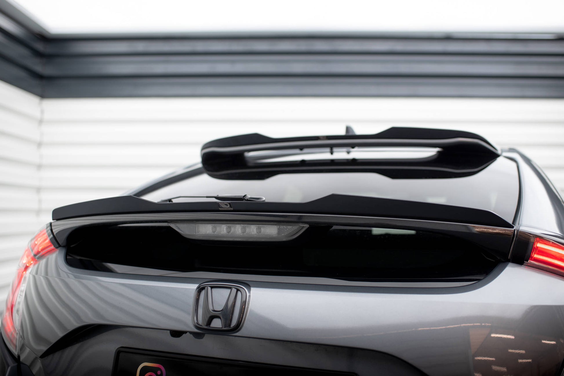 Maxton Niedriger Spoiler CAP für Honda Civic Sport Mk 10 schwarz Hochglanz
