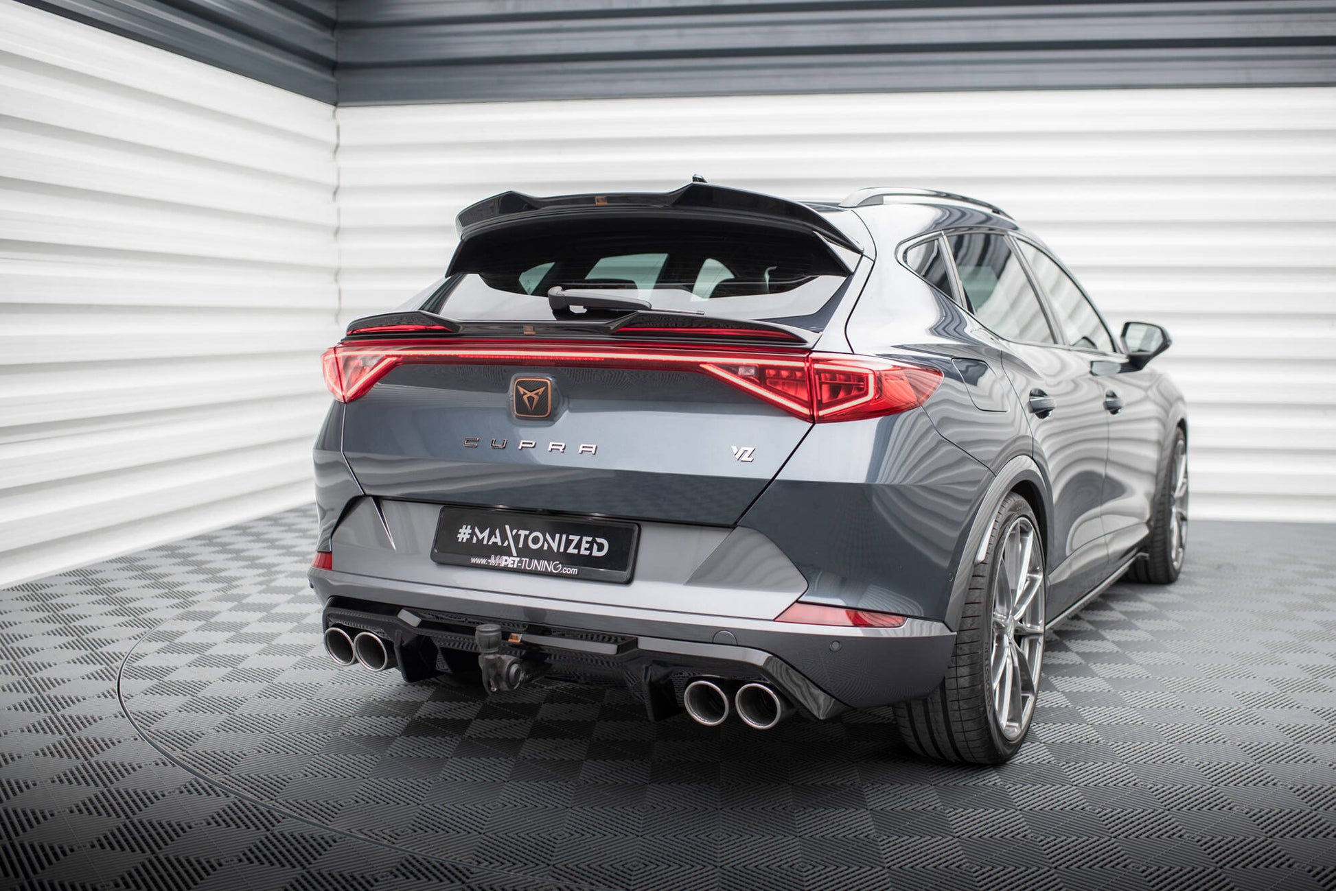 Maxton Diffusor Heck Ansatz für + Endschalldampfer Sportauspuff Attrappe Cupra Formentor Mk1