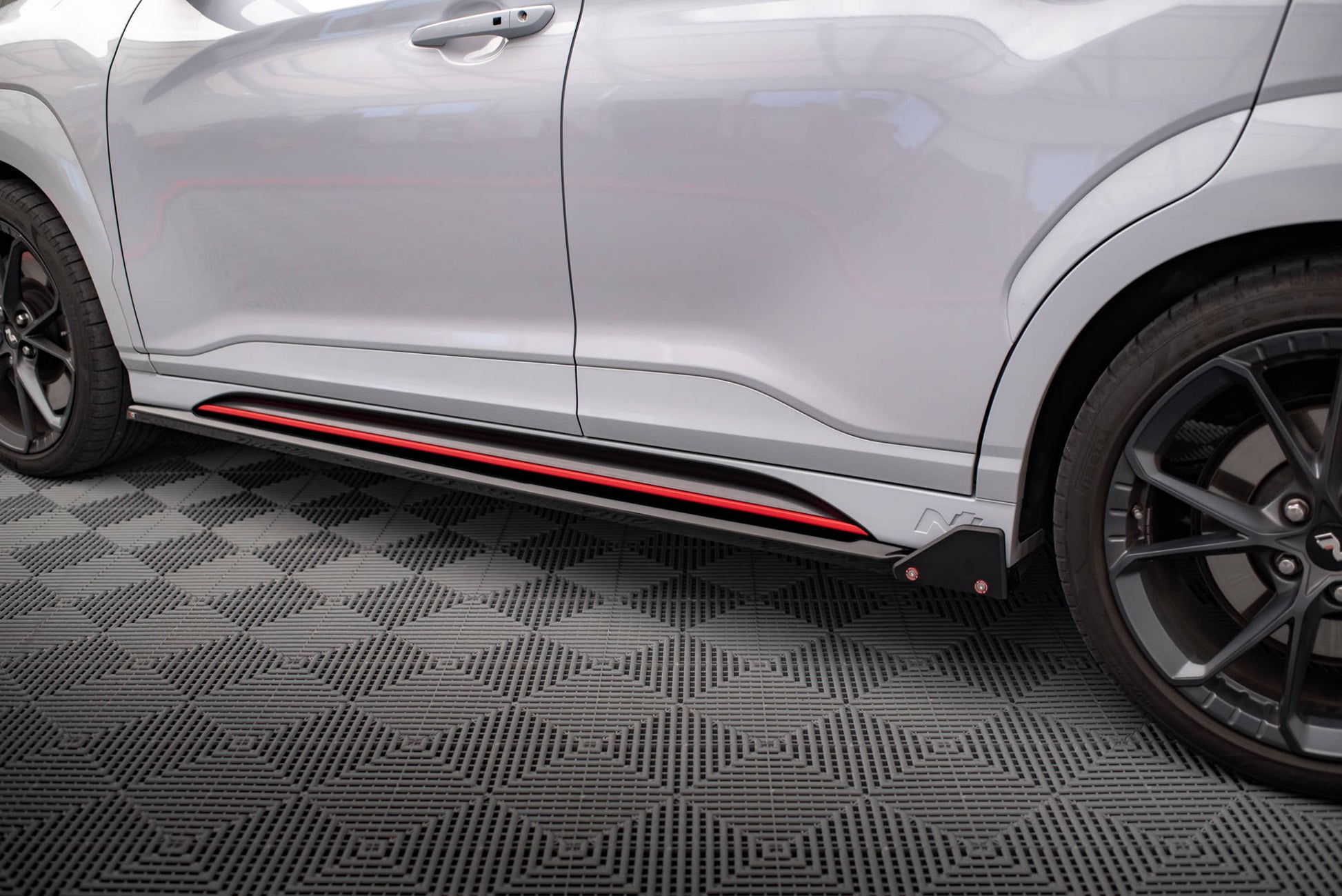 Maxton Seitenschweller Ansatz für V.1 für + Flaps Hyundai Kona N Mk1