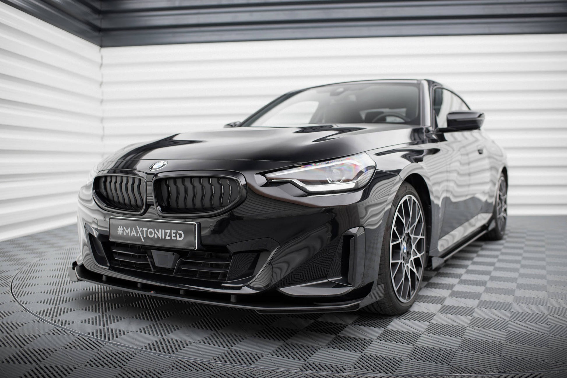 Maxton Street Pro Front Ansatz für +Flaps für + Flaps BMW 2 Coupe G42 schwarz Hochglanz