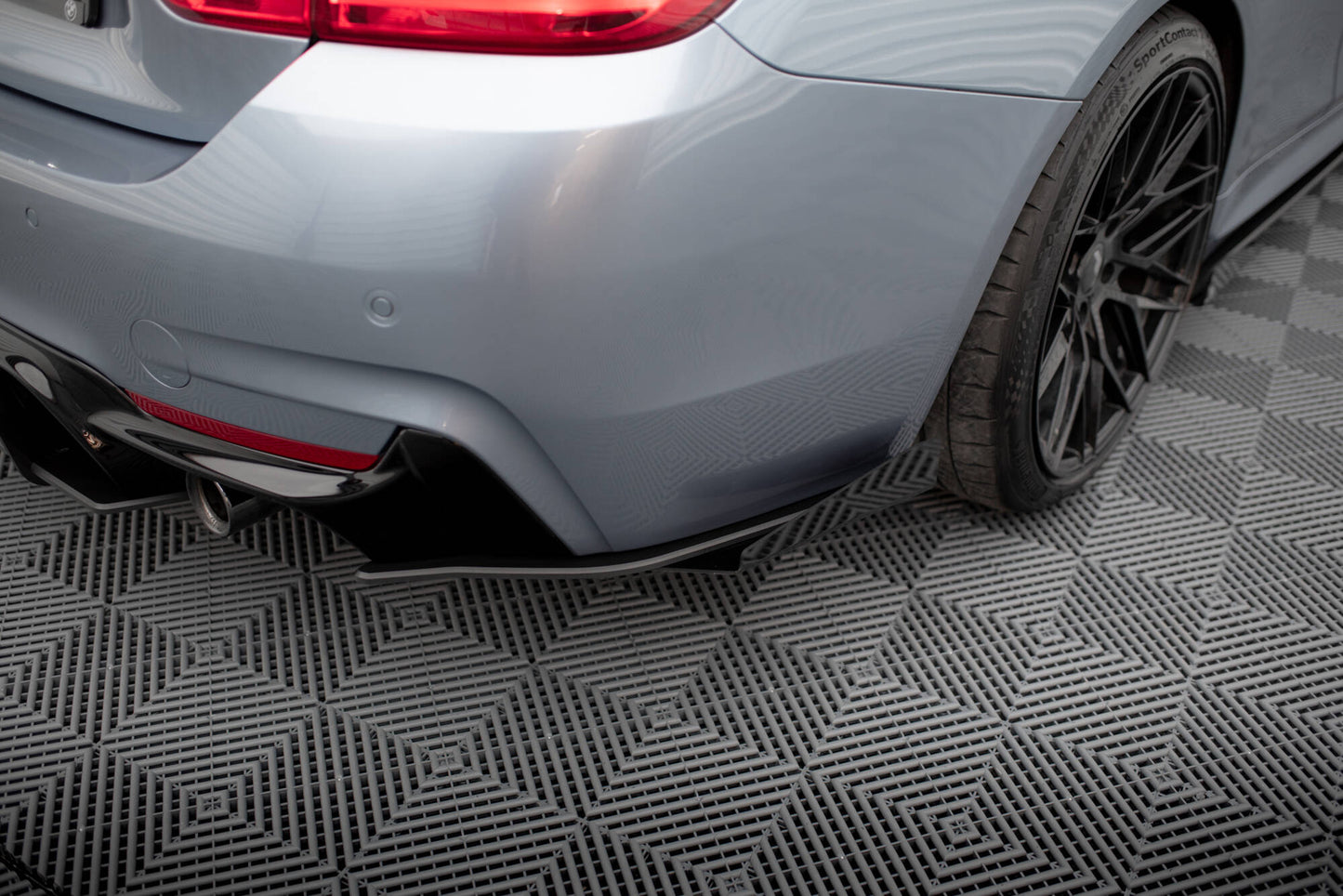 Maxton Street Pro Heck Ansatz Flaps Diffusor +Flaps für BMW 4er35i Coupe M-Paket F32 schwarz Hochglanz