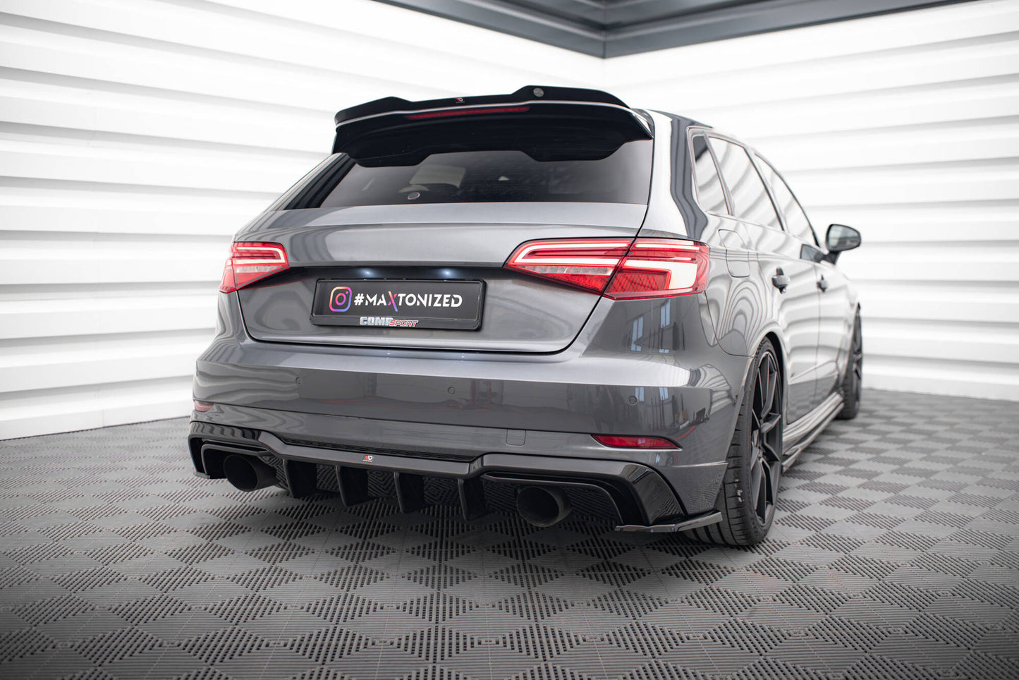 Maxton Diffusor Heck Ansatz für Audi A3 S-Line Sportback 8V Facelift (Version mit Einzelauspuff auf beiden Seiten)