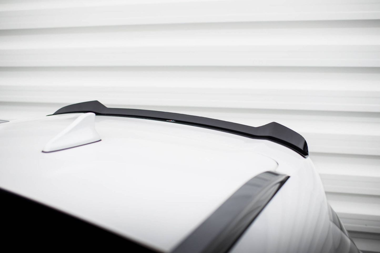Maxton Spoiler CAP für Kia Sorento Mk4 schwarz Hochglanz