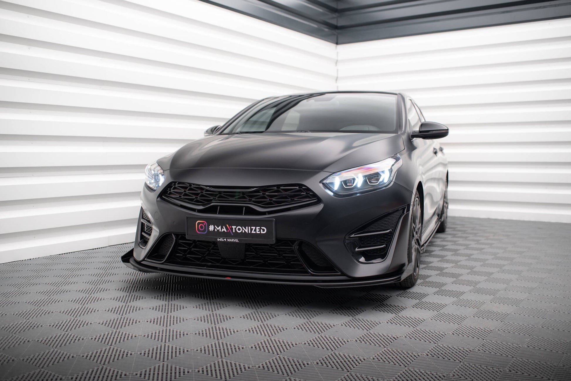 Maxton Front Flaps Kia Proceed GT Mk1 Facelift / Ceed GT Mk3 Facelift  schwarz Hochglanz