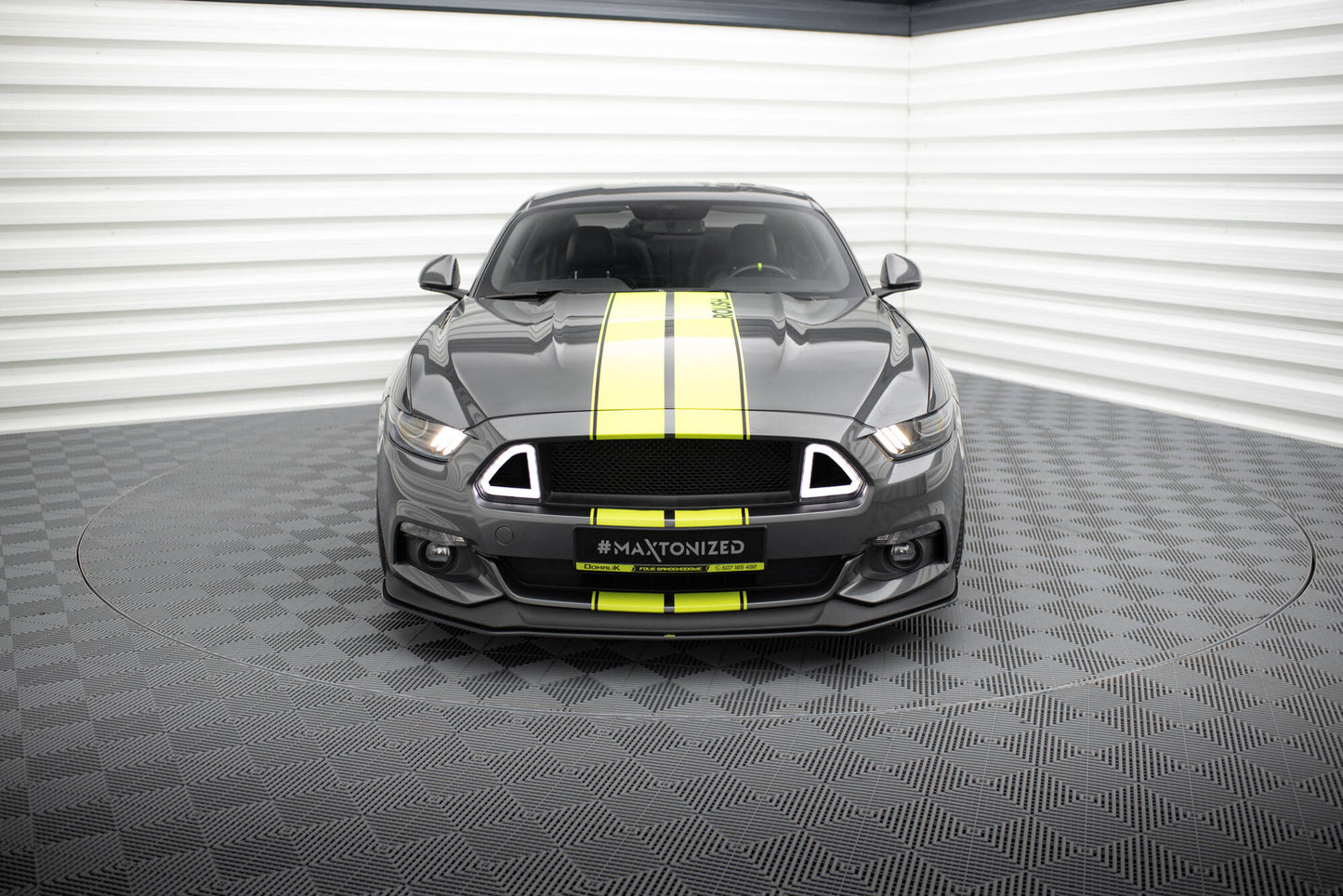 Maxton Street Pro Front Ansatz für für Ford Mustang GT Mk6