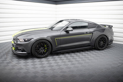 Maxton Street Pro Seitenschweller Ansatz für + Flaps Ford Mustang GT Mk6  schwarz Hochglanz