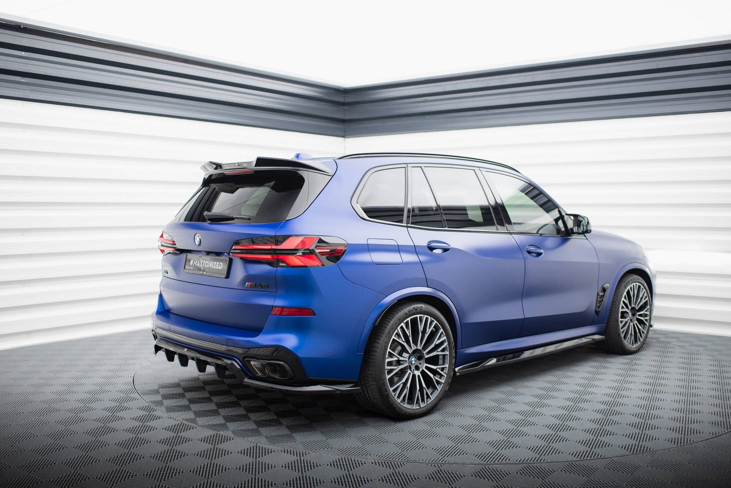 Maxton Mittlerer Diffusor Heck Ansatz DTM Look für V.1 BMW X5 M-Paket G05 Facelift schwarz Hochglanz
