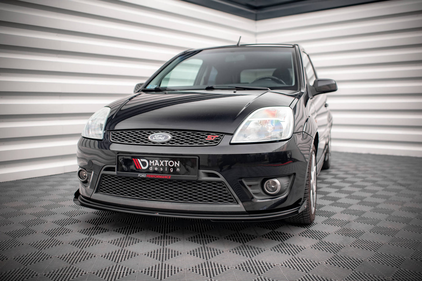 Maxton Street Pro Front Ansatz für +Flaps für V.1 + Flaps Ford Fiesta ST Mk6 schwarz Hochglanz
