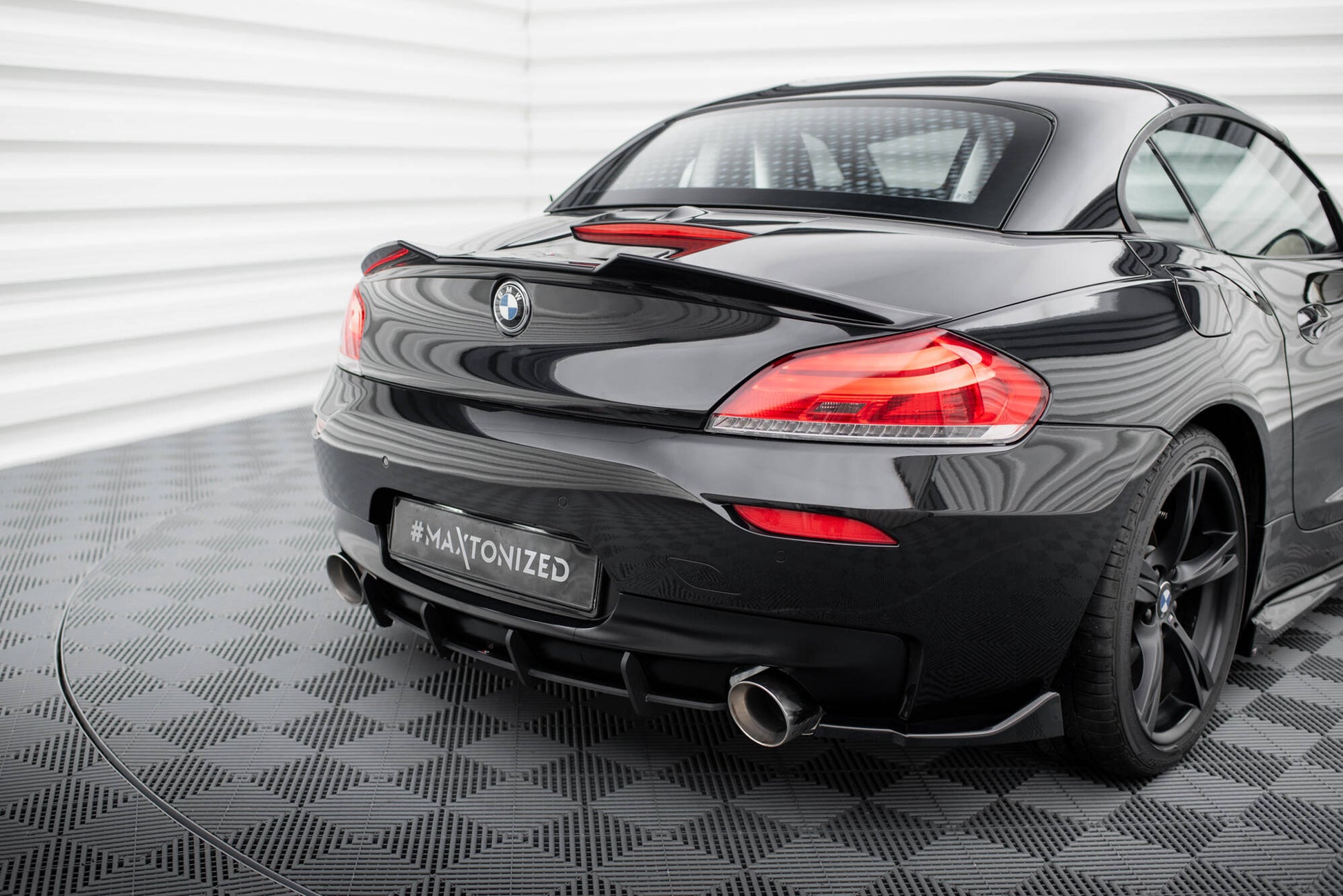 Maxton Street Pro Heckschürze für BMW Z4 M-Paket E89 Facelift