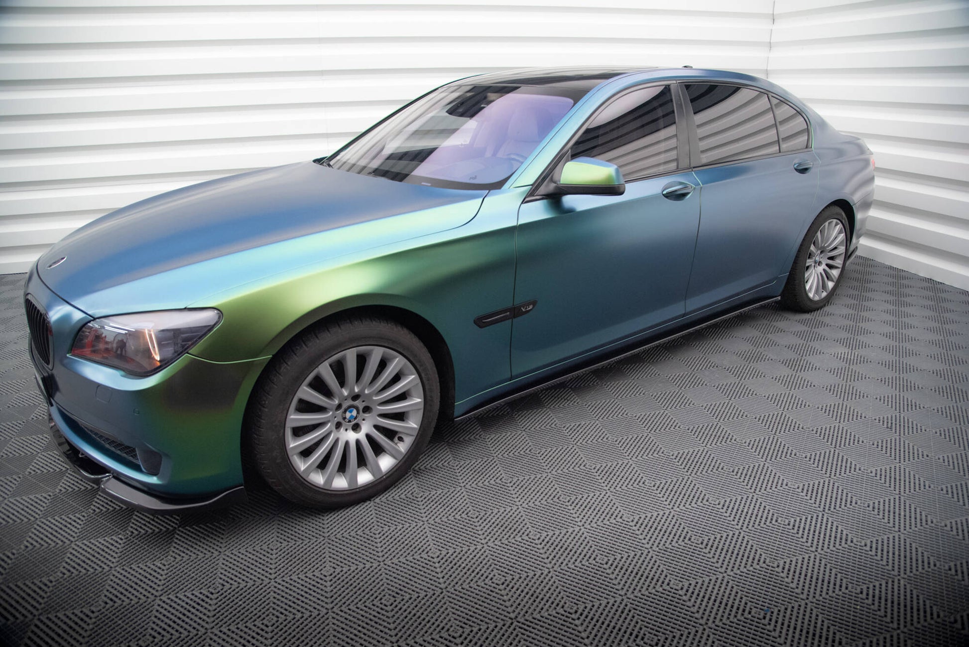 Maxton Seitenschweller Ansatz für BMW 7 Long F02 schwarz Hochglanz