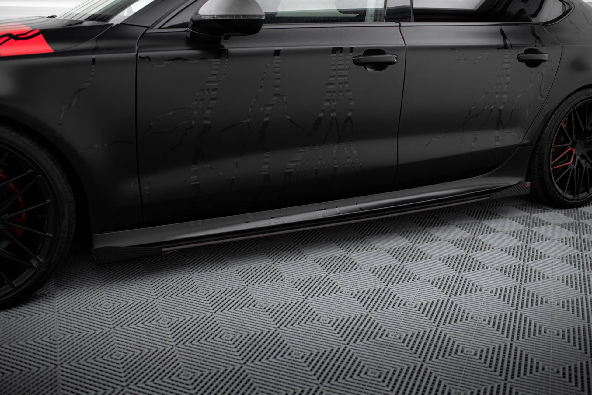 Maxton Street Pro Seitenschweller Ansatz für + Flaps Audi A7 S-Line C7 schwarz Hochglanz