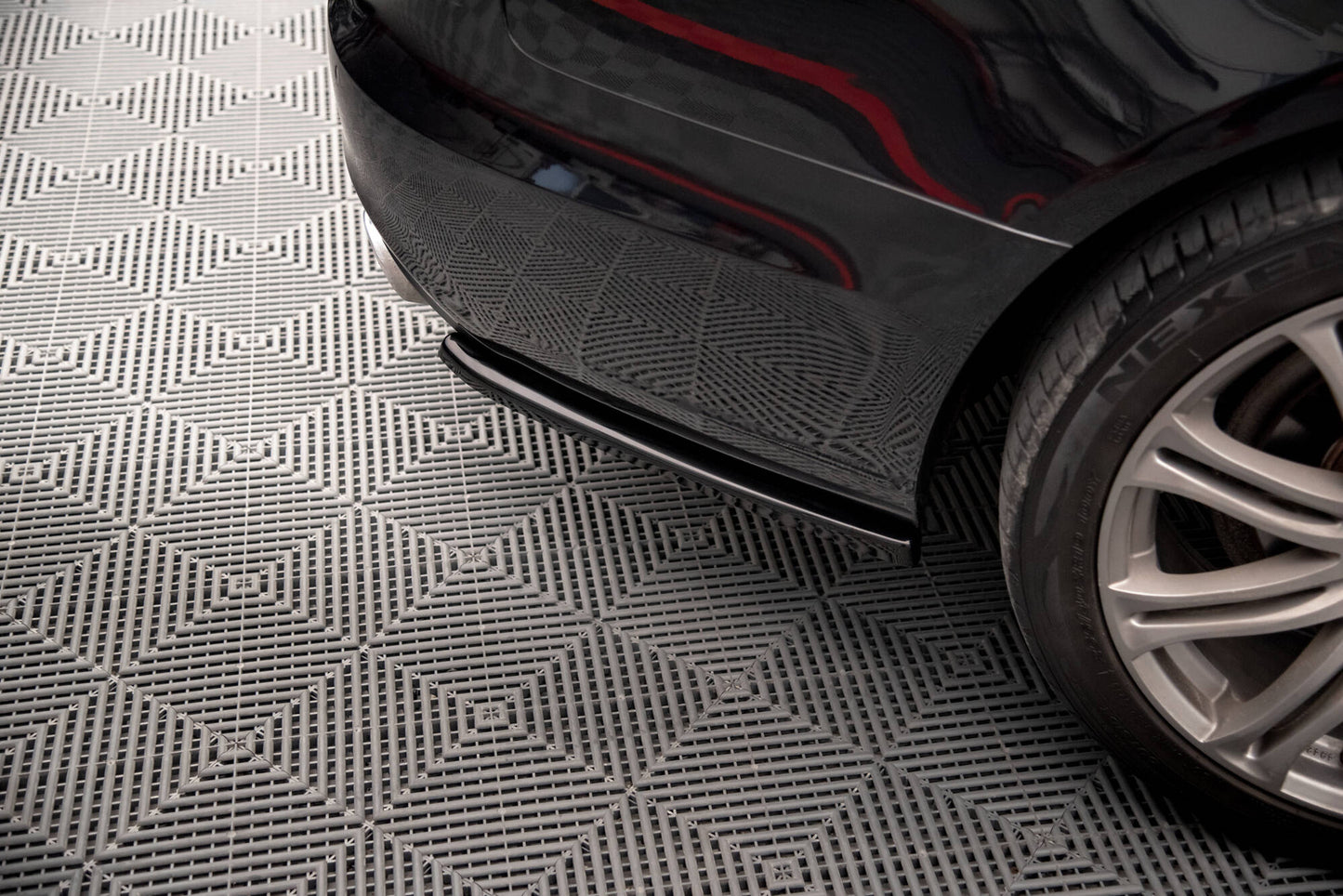 Maxton Heck Ansatz Flaps Diffusor V.2 für Audi A6 Avant C7 schwarz Hochglanz