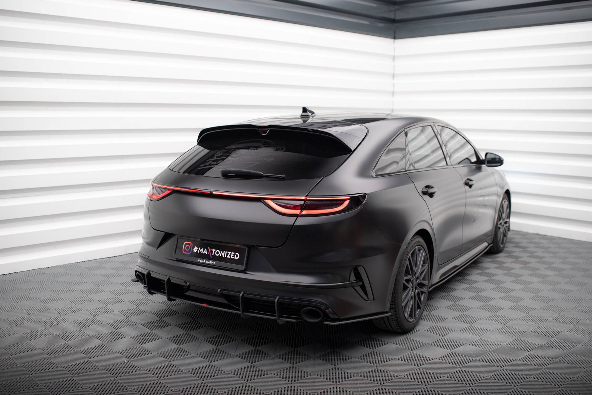Maxton Street Pro Heck Ansatz Flaps Diffusor für Kia Proceed GT Mk1 Facelift