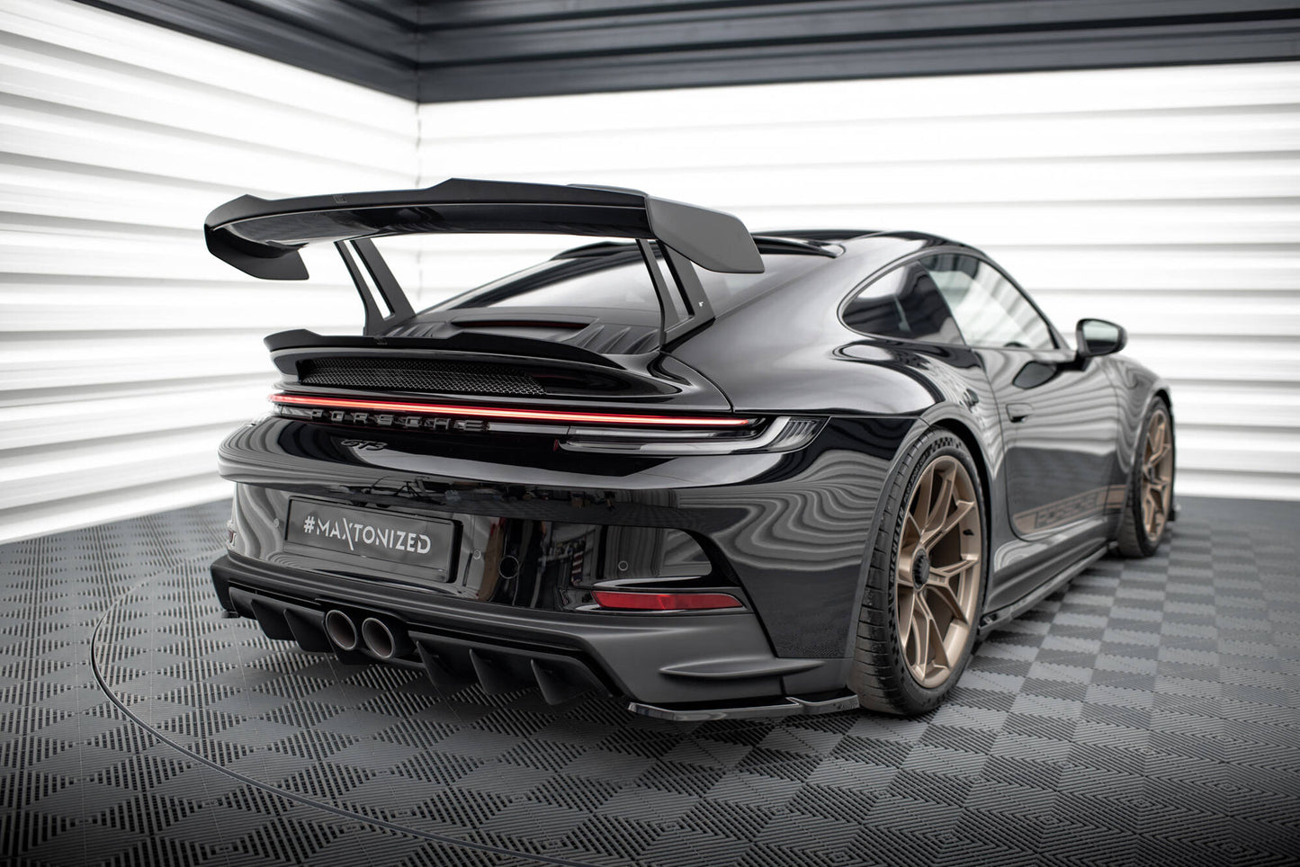 Maxton Niedriger Spoiler CAP für Porsche 911 992 GT3 schwarz Hochglanz