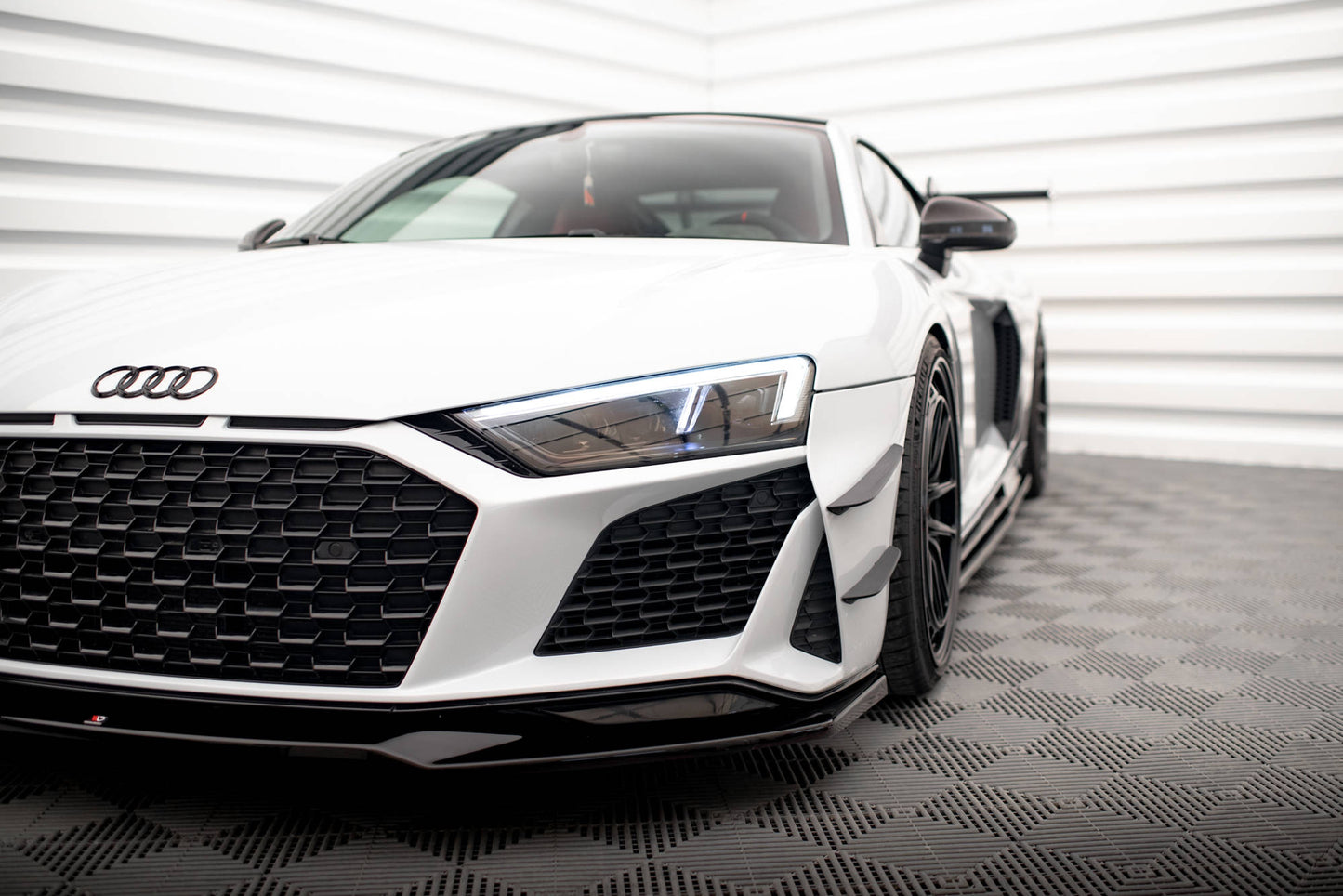 Maxton Stoßstangenflügel vorne (Canards) Audi R8 Mk2 Facelift