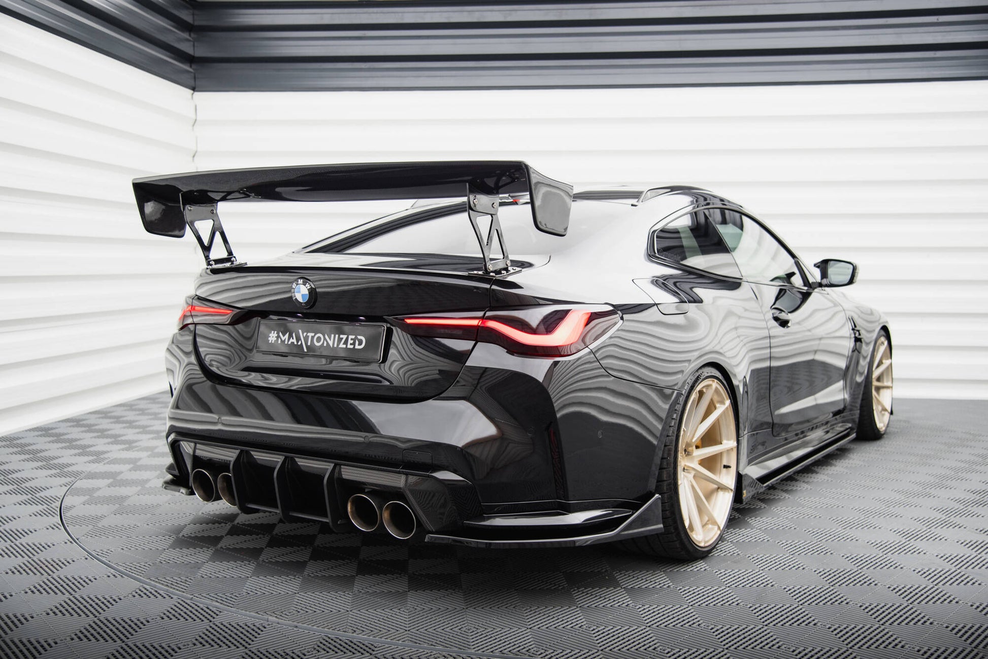 Maxton Heck Ansatz Flaps Diffusor V.4 für BMW M4 G82 schwarz Hochglanz