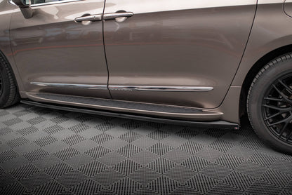 Maxton Seitenschweller Ansatz für Chrysler Pacifica Mk2 schwarz Hochglanz