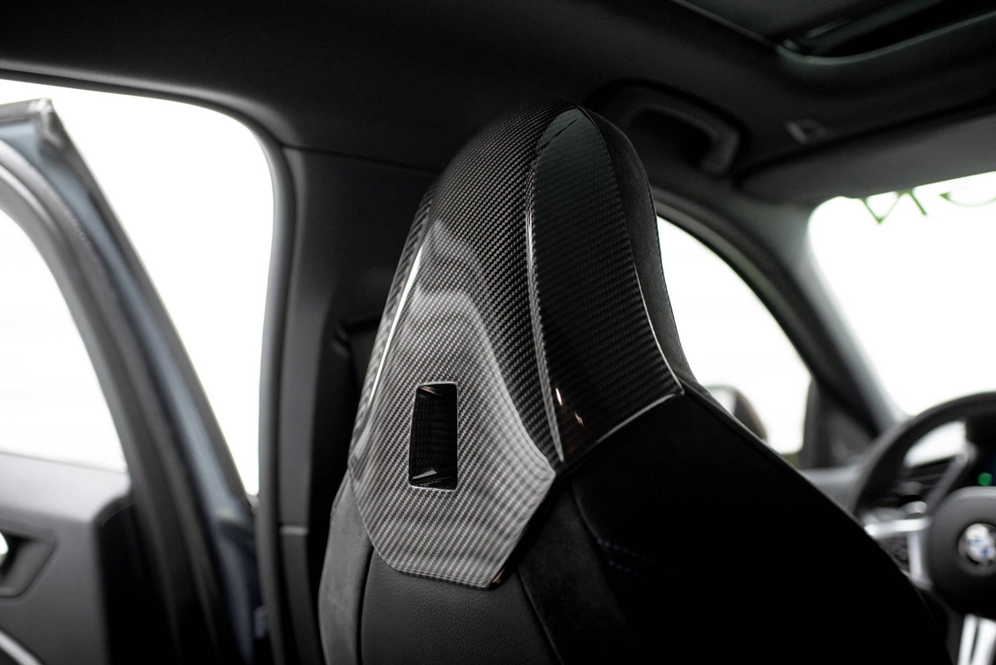 Maxton Carbon Fiber Headrests BMW 1er F40 M135i