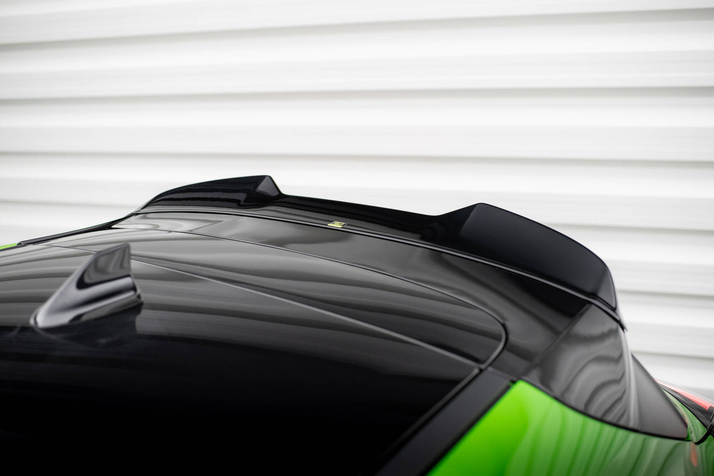 Maxton Spoiler CAP für 3D Ford Puma ST / ST-Line Mk1 schwarz Hochglanz