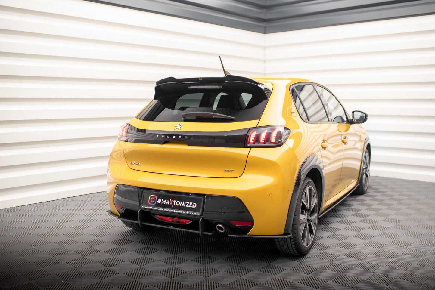 Maxton Street Pro Heck Ansatz Flaps Diffusor für Peugeot 208 GT Mk2