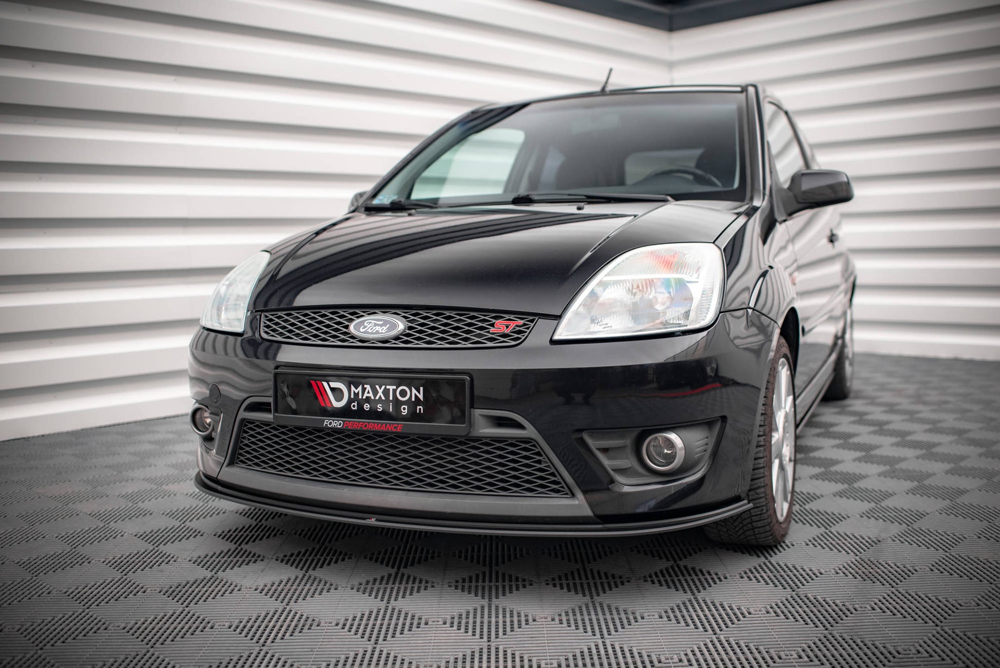 Maxton Street Pro Front Ansatz für für Ford Fiesta ST Mk6