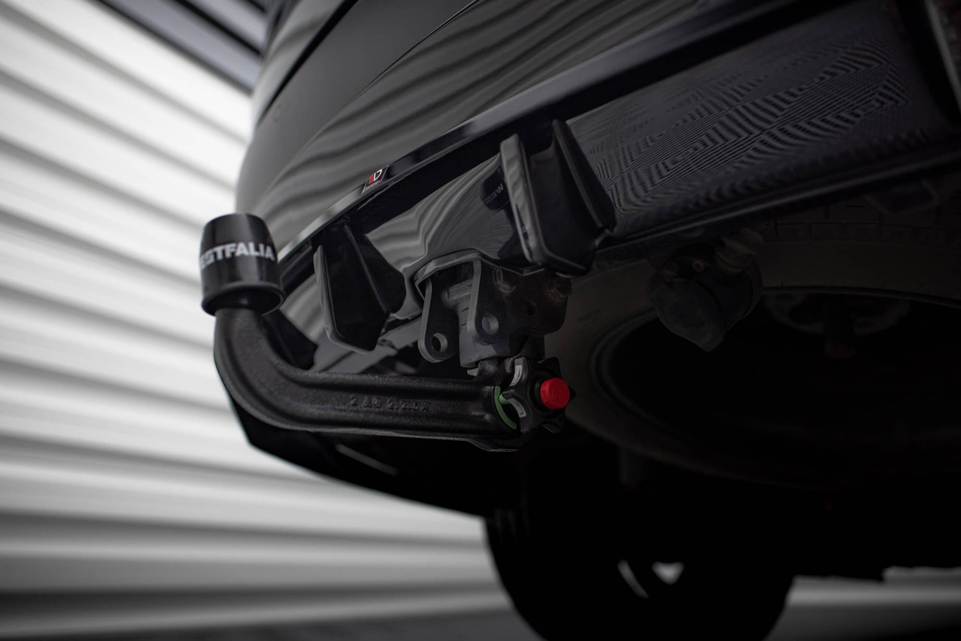 Maxton Mittlerer Diffusor Heck Ansatz DTM Look für Land Rover Discovery HSE Mk5 schwarz Hochglanz