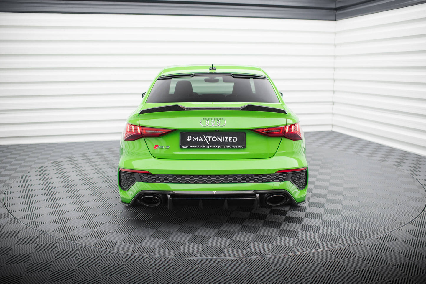 Maxton Carbon Fiber Diffusor Heck Ansatz für Audi RS3 8Y