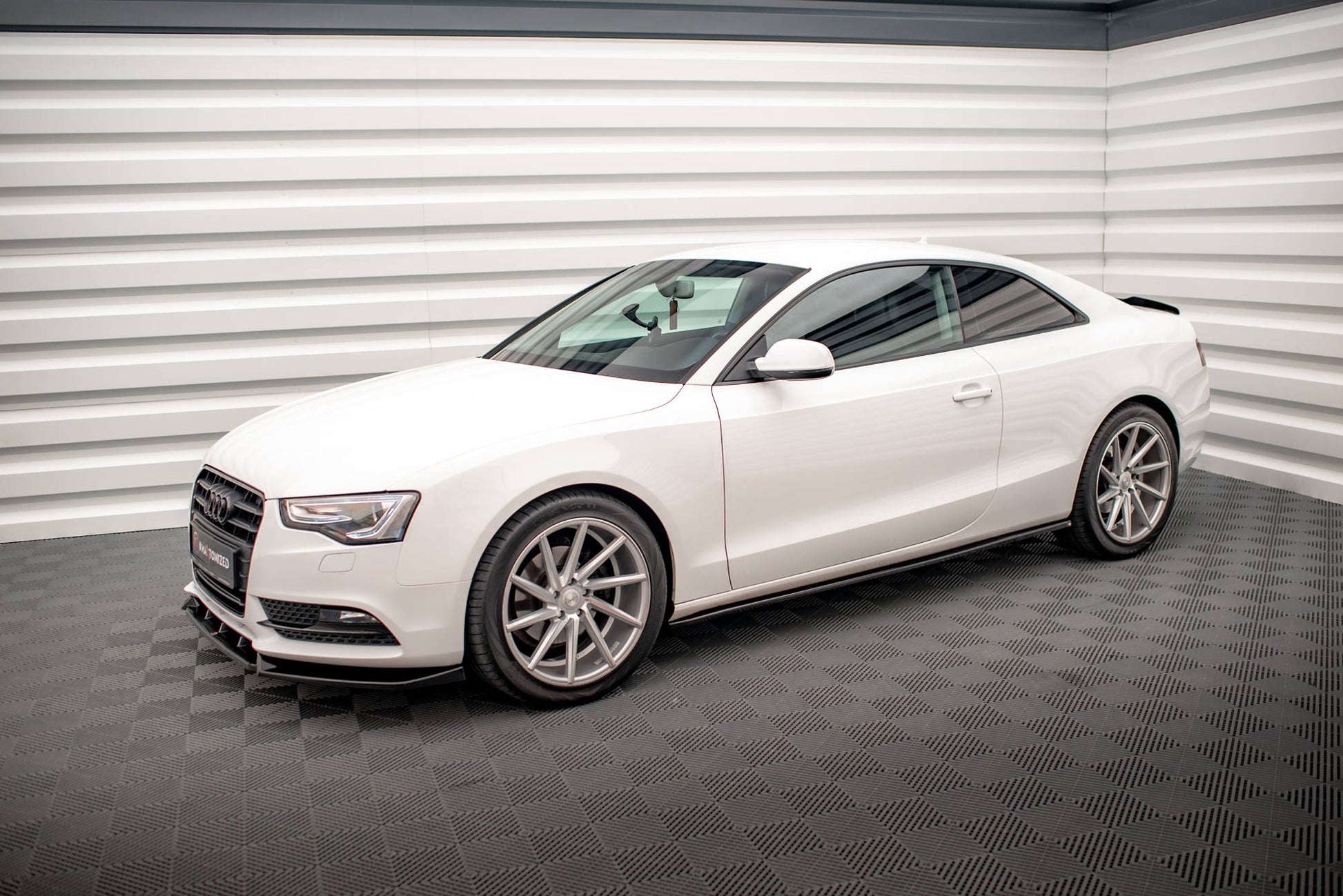Maxton Seitenschweller Ansatz für V.2 für Audi A5 / A5 S-Line / S5 Coupe 8T schwarz Hochglanz