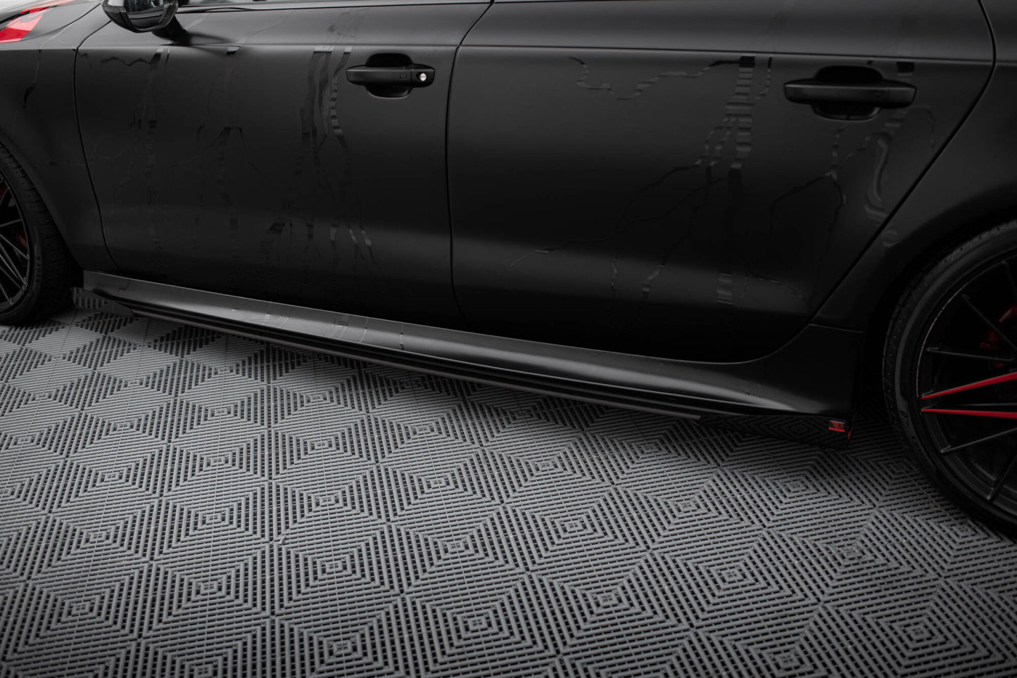 Maxton Street Pro Seitenschweller Ansatz für + Flaps Audi A7 S-Line C7 schwarz Hochglanz