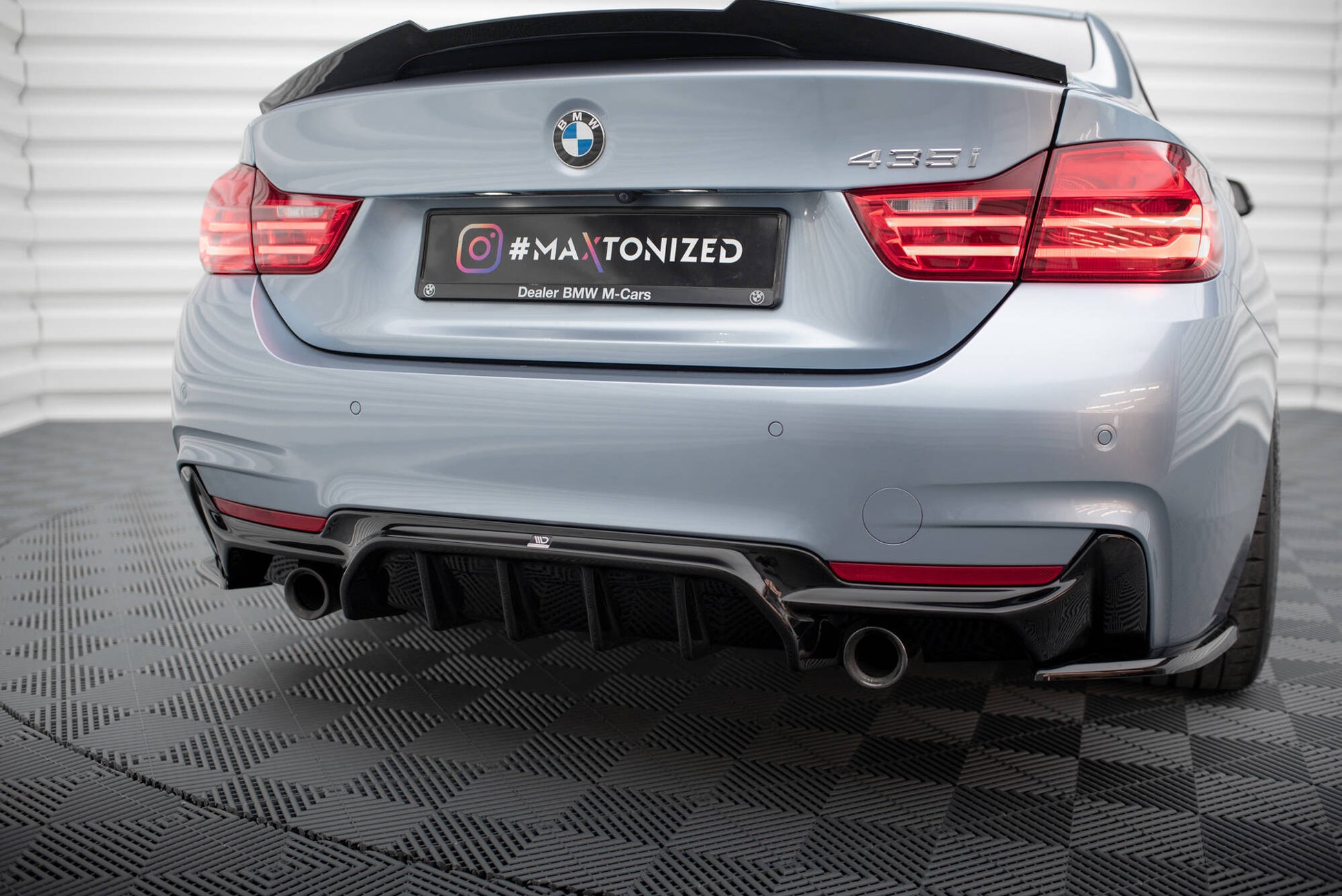 Maxton Diffusor Heck Ansatz für BMW 4er Coupe / Gran Coupe / Cabrio M-Paket F32 / F36 / F33 (Version mit Einzelauspuff auf...