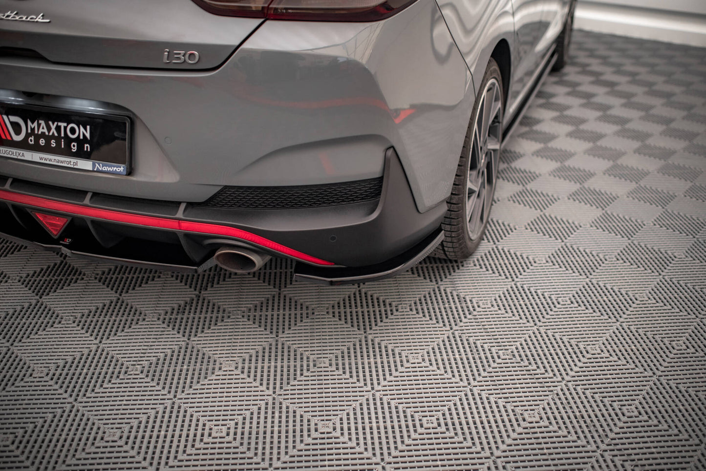 Maxton Heck Ansatz Flaps Diffusor für Hyundai I30 Fastback N-Line Mk3 Facelift schwarz Hochglanz