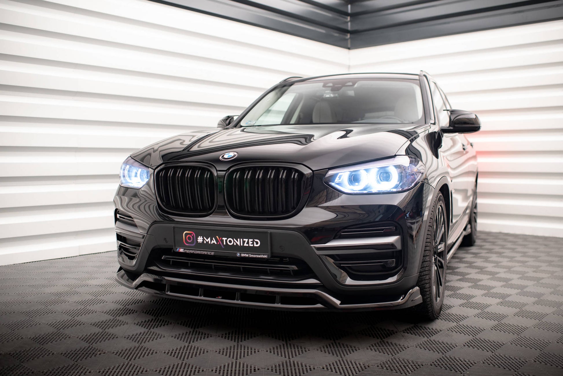 Maxton Front Ansatz für BMW X3 G01 schwarz Hochglanz