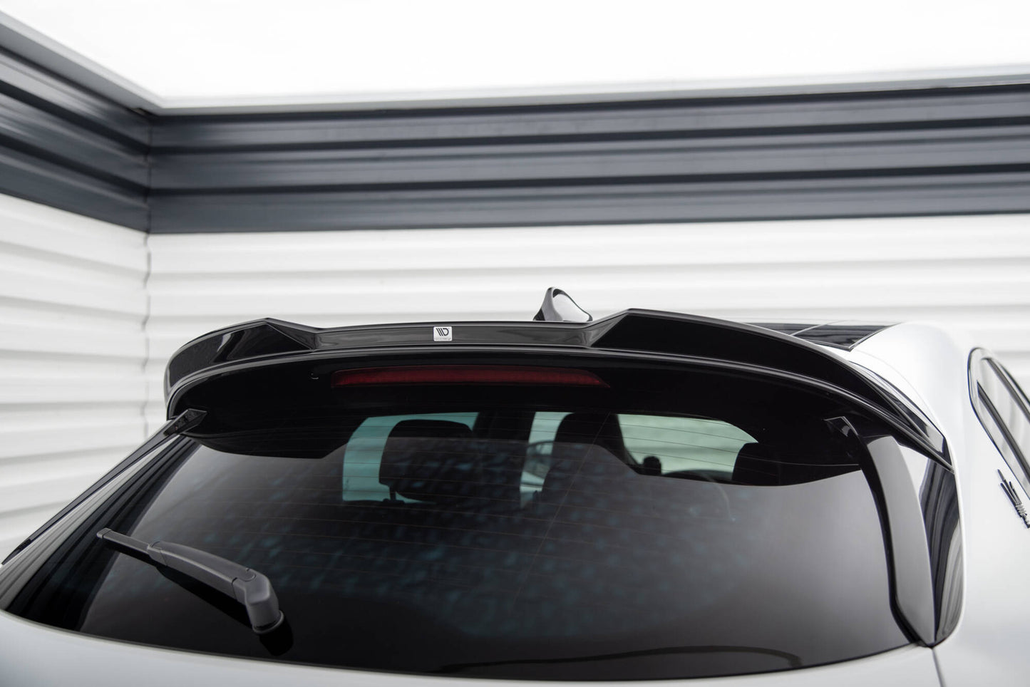 Maxton Spoiler CAP für 3D Maserati Grecale GT / Modena Mk1 schwarz Hochglanz