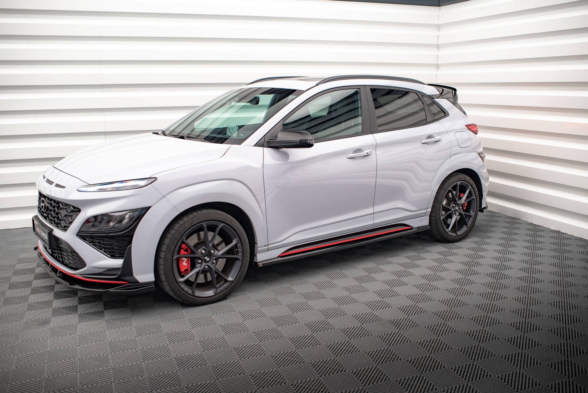 Maxton Seitenschweller Ansatz für V.1 für Hyundai Kona N Mk1 schwarz Hochglanz