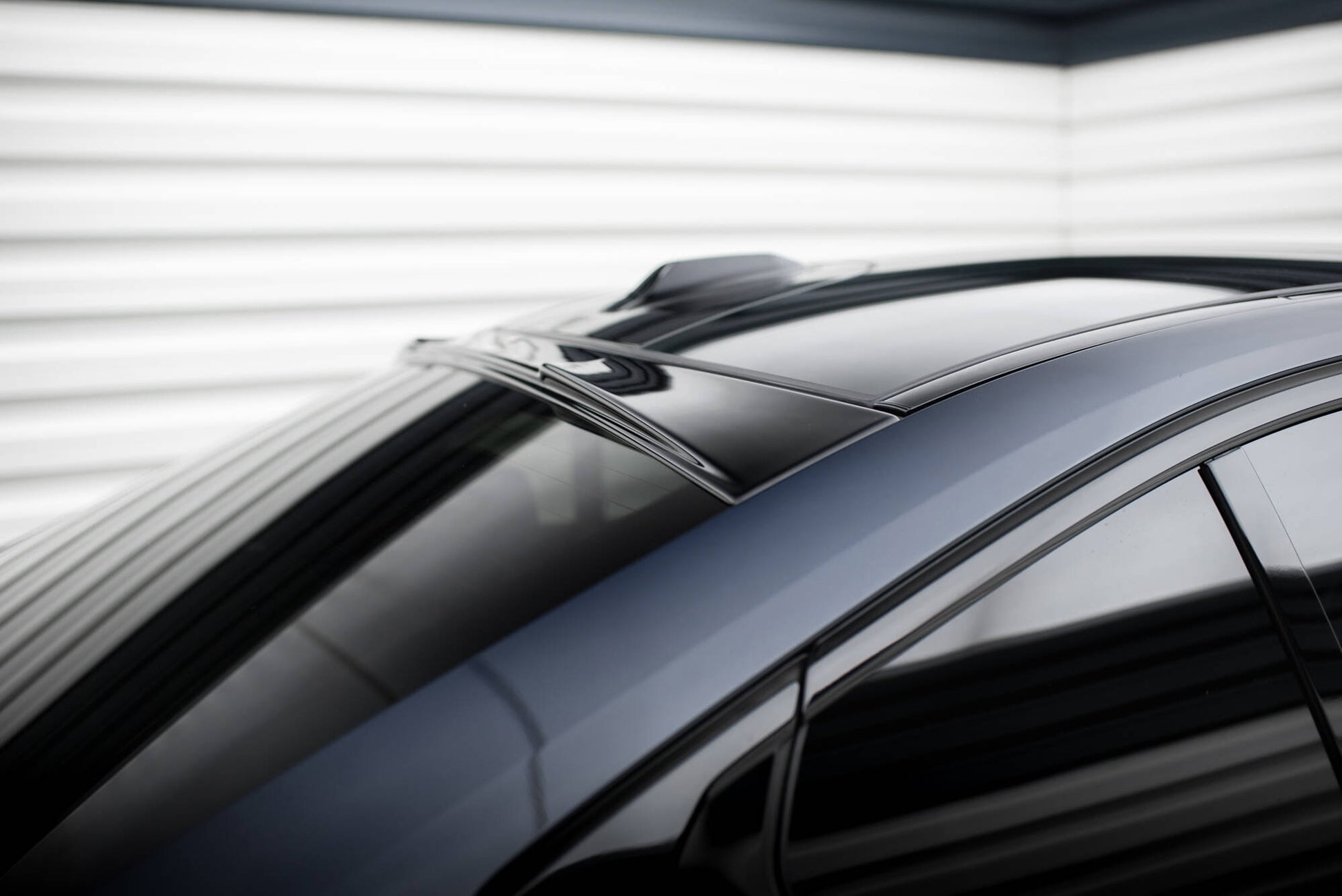 Maxton Heckscheiben Spoiler für BMW 5er M-Paket G60 schwarz Hochglanz