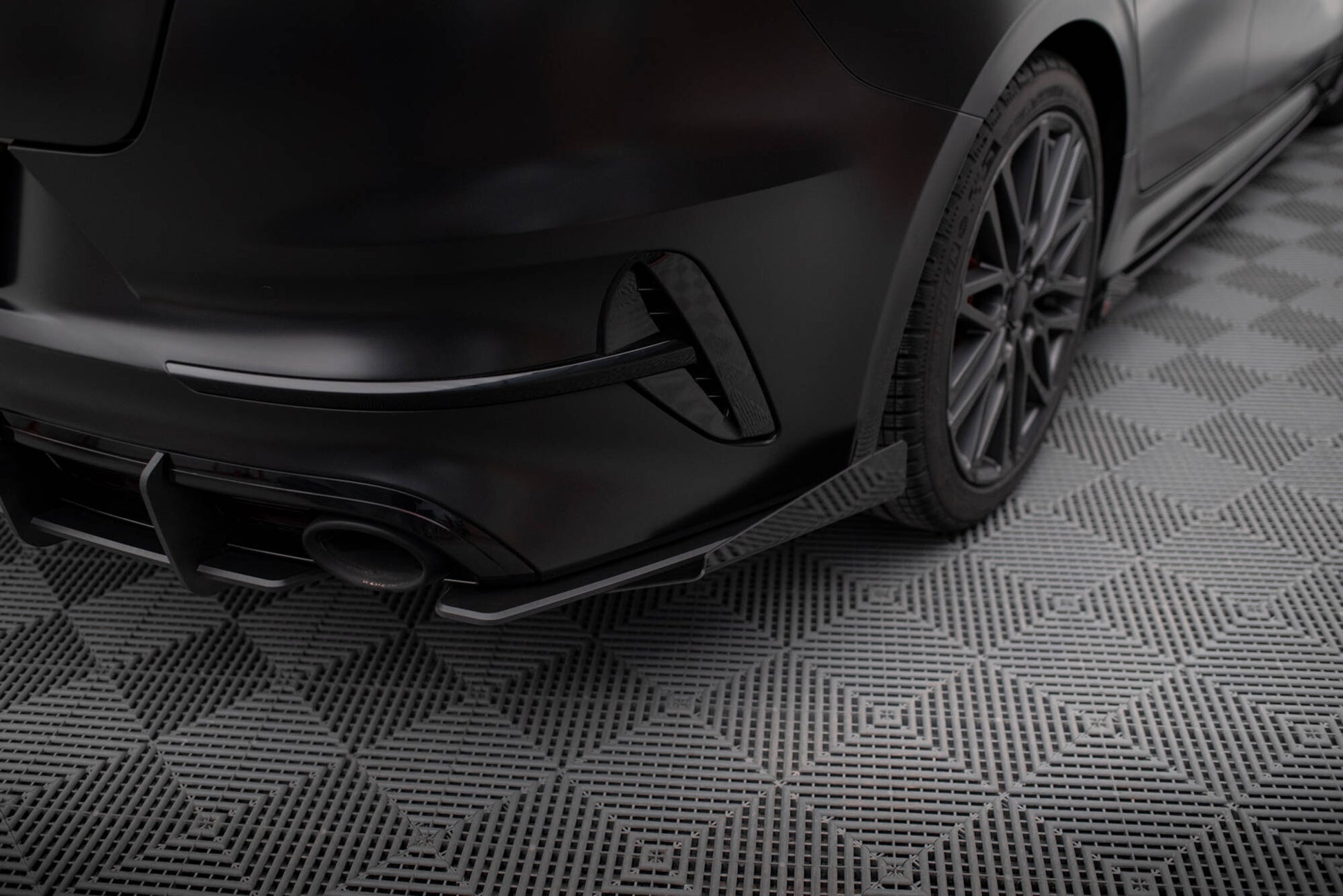 Maxton Hintere Seiten Flaps für Kia Proceed GT Mk1 Facelift schwarz Hochglanz