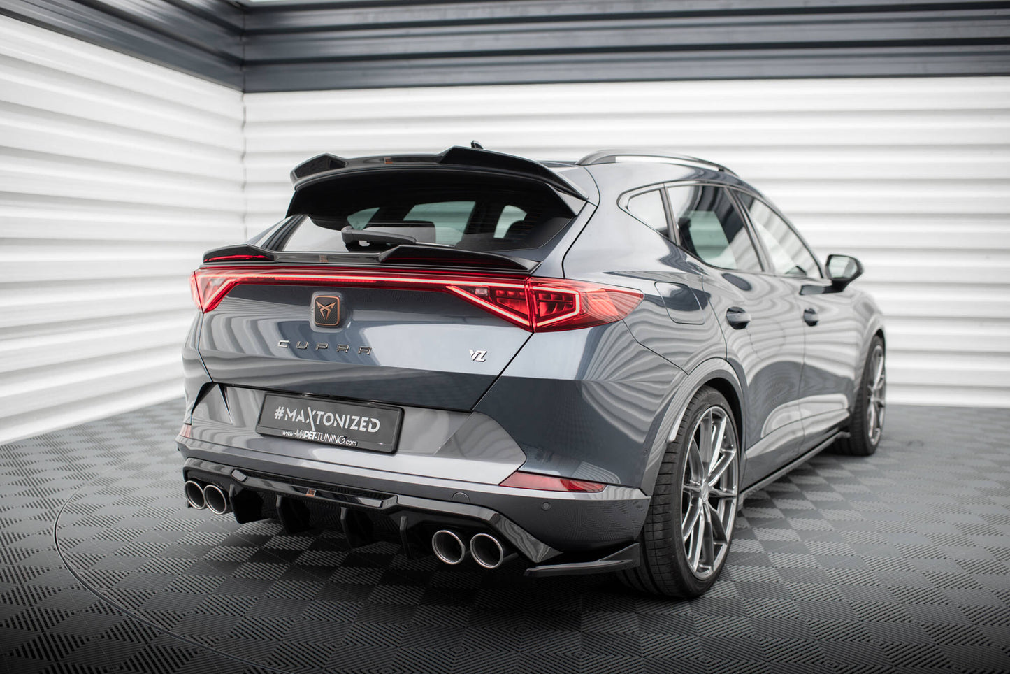 Maxton Diffusor Heck Ansatz für + Endschalldampfer Sportauspuff Attrappe Cupra Formentor Mk1