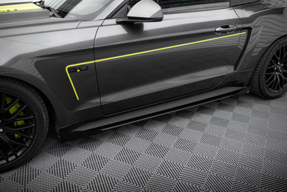 Maxton Street Pro Seitenschweller Ansatz für + Flaps Ford Mustang GT Mk6  schwarz Hochglanz